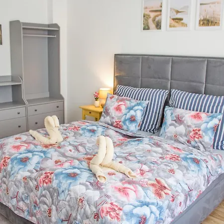 Apartment Dve Deci - *